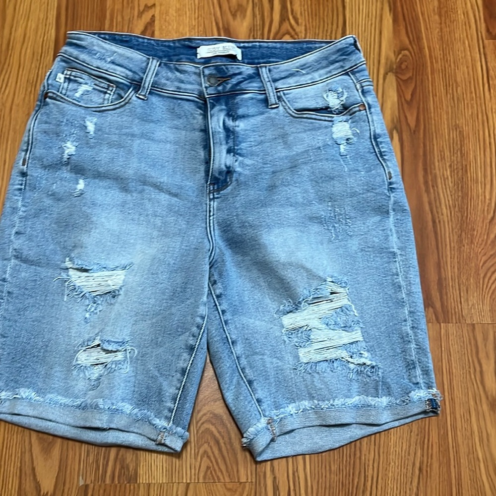 Judy blue denim